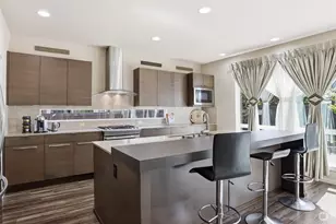 3709 NE 24th St, Renton, WA 98056 - Photo 12