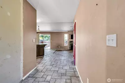 15708 92nd Court SE, Yelm, WA 98597 - Photo 2
