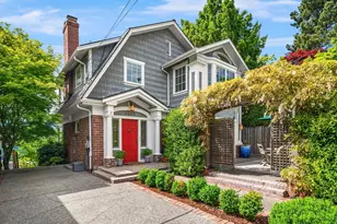 2403 11th Ave W, Seattle, WA 98119 - Photo 4