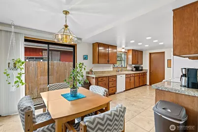 617 S E Street, Port Angeles, WA 98363 - Photo 8