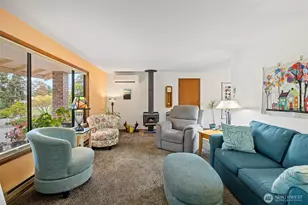 617 S E St, Port Angeles, WA 98363 - Photo 4