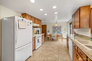 617 S E St, Port Angeles, WA 98363 - Photo 12