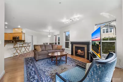 22627 NE Alder Crest Drive #102, Redmond, WA 98053 - Photo 6