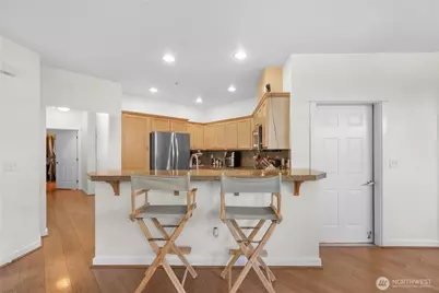 22627 NE Alder Crest Drive #102, Redmond, WA 98053 - Photo 14