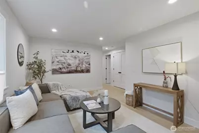 8815 Densmore Avenue N, Seattle, WA 98103 - Photo 34