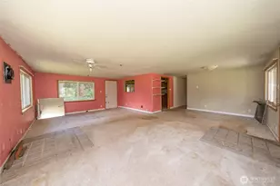 18645 Dynamite Dr SE, Yelm, WA 98597 - Photo 2