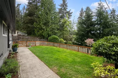 1515 NE 190th Street, Shoreline, WA 98155 - Photo 2