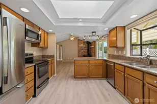 90 Chinook Pl, La Conner, WA 98257 - Photo 10