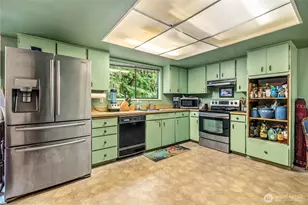 6353 121st Ave SE, Bellevue, WA 98006 - Photo 10