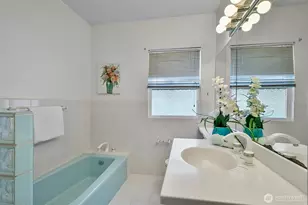 2814 42nd Ave W, Seattle, WA 98199 - Photo 22