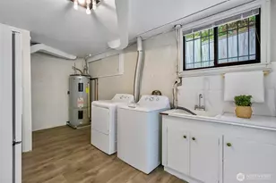2814 42nd Ave W, Seattle, WA 98199 - Photo 32