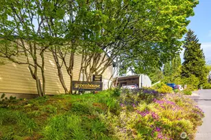 2210 NE 92nd St, Seattle, WA 98115 - Photo 20