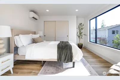 11647 Beacon Avenue S, Seattle, WA 98178 - Photo 16