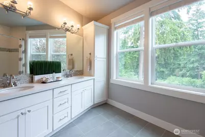 1808 104th Avenue SE, Bellevue, WA 98004 - Photo 16