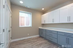 1808 104th Ave SE, Bellevue, WA 98004 - Photo 20