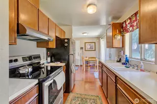 6506 103rd Street E, Puyallup, WA 98373 - Photo 10