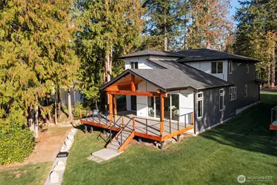 6598 Vandermark Road E, Bonney Lake, WA 98391 - Photo 32
