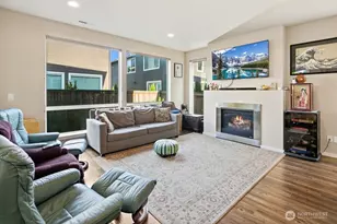 17227 39th Dr SE, Bothell, WA 98012 - Photo 4