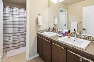 17227 39th Dr SE, Bothell, WA 98012 - Photo 18