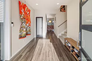 17227 39th Dr SE, Bothell, WA 98012 - Photo 2