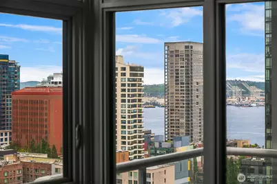583 Battery Street #2208N, Seattle, WA 98121 - Photo 6
