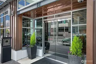 583 Battery St, Seattle, WA 98121 - Photo 32