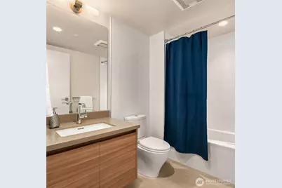 583 Battery Street #2208N, Seattle, WA 98121 - Photo 18