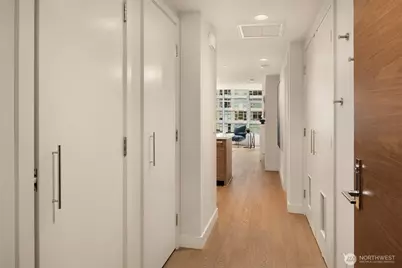 583 Battery Street #2208N, Seattle, WA 98121 - Photo 20