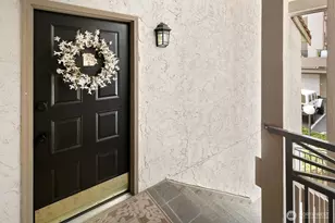 10508 NE 32nd Pl, Bellevue, WA 98004 - Photo 2