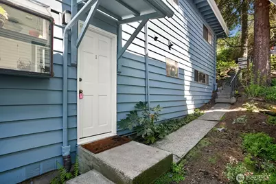 3438 14th Avenue W, Seattle, WA 98119 - Photo 4