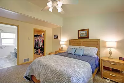 2976 Janet Avenue, Camano Island, WA 98282 - Photo 6