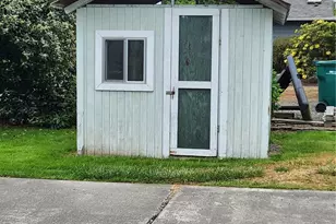 16973 Vaughn Rd, Mount Vernon, WA 98273 - Photo 26