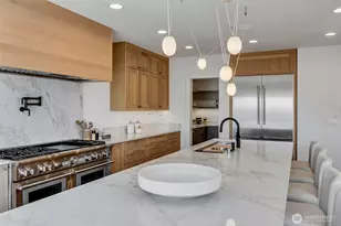6950 SE Maker St, Mercer Island, WA 98040 - Photo 6
