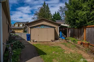 32508 Morgan Dr, Black Diamond, WA 98010 - Photo 24