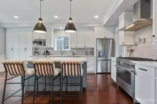 8050 29th Ave NW, Seattle, WA 98117 - Photo 10