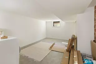 3430 39th Ave W, Seattle, WA 98199 - Photo 10