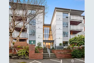 10501 8th Avenue NE #128, Seattle, WA 98125 - Photo 32