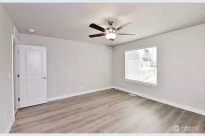 8733 151st Street E, Puyallup, WA 98375 - Photo 8