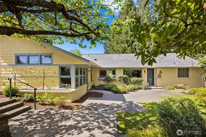 3409 Magnolia Blvd W, Seattle, WA 98199 - Photo 1