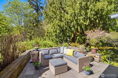 3409 Magnolia Blvd W, Seattle, WA 98199 - Photo 26