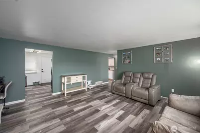 32 Diamond Street, Electric City, WA 99123 - Photo 2
