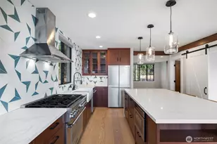 10715 2nd Ave NW, Seattle, WA 98177 - Photo 8