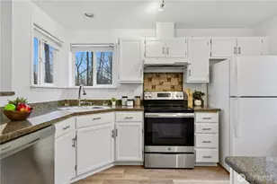 833 SW Sunset Blvd, Renton, WA 98057 - Photo 18