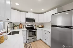 1324 116th St, Tacoma, WA 98444 - Photo 14