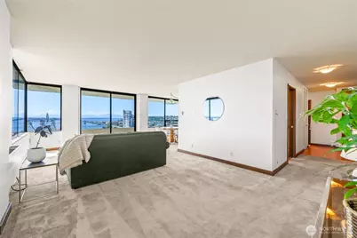 521 5th Avenue W #602, Seattle, WA 98119 - Photo 6
