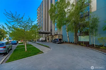 521 5th Avenue W #602, Seattle, WA 98119 - Photo 22