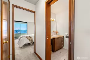 521 5th Ave W, Seattle, WA 98119 - Photo 18