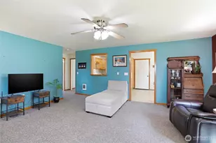 19106 NE Grinnell Rd, Woodland, WA 98674 - Photo 10