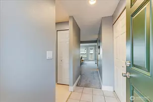14312 126th Ave NE, Kirkland, WA 98034 - Photo 2