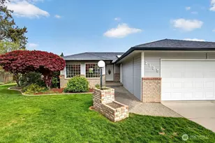 2105 Sutton Pl, Wenatchee, WA 98801 - Photo 2